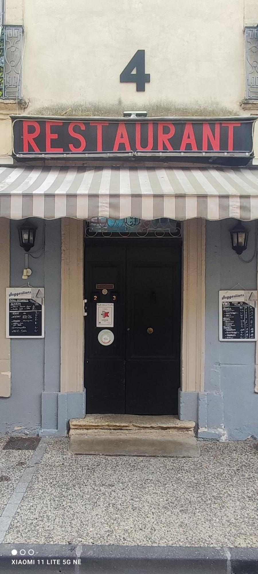 Au Quatre, 2Em Etage Centre Historique Villa Pézenas Exterior foto